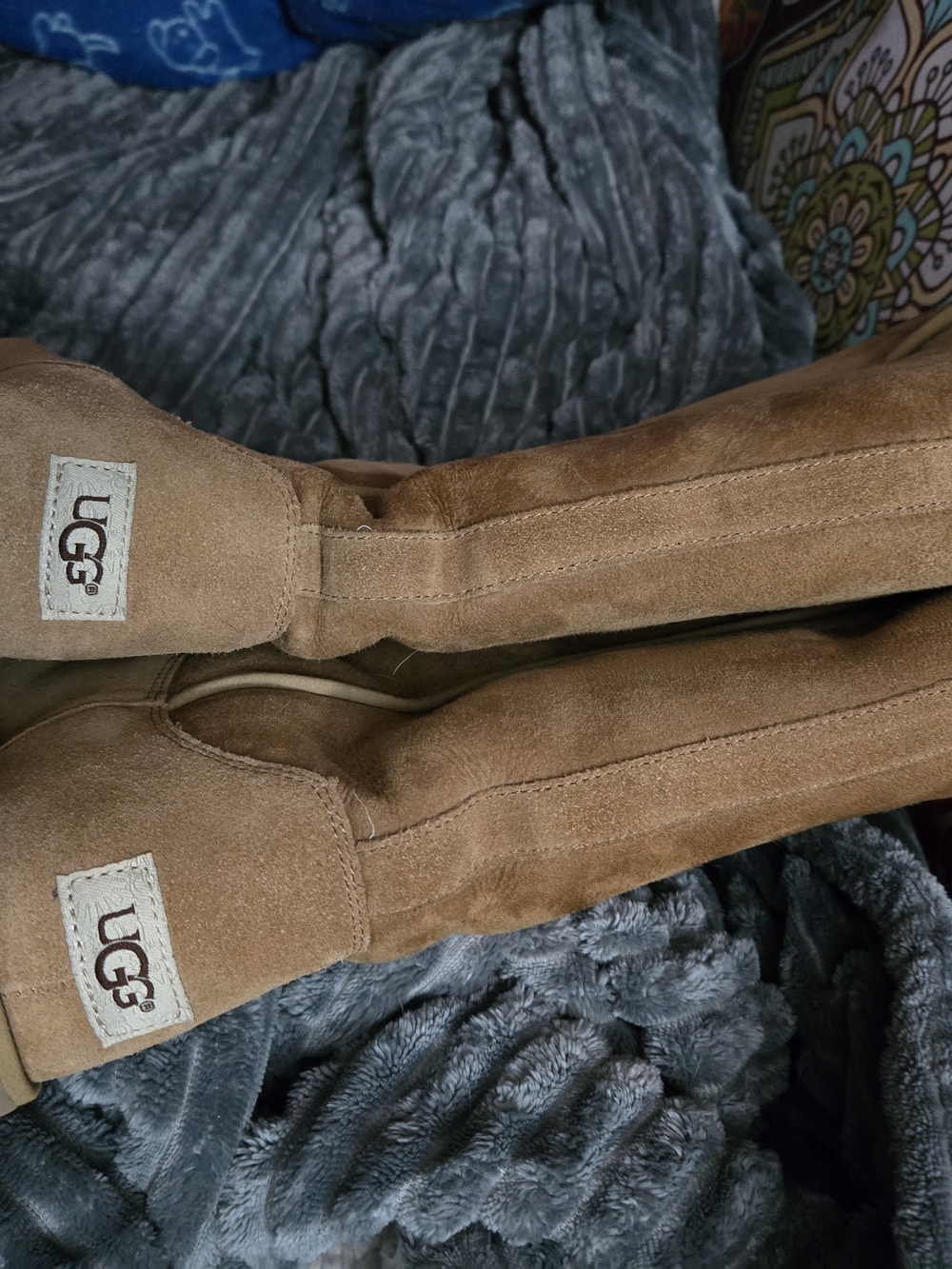UGG Classic Tall Suede Women’s Boots in Light Brown - Picture 3 of 7